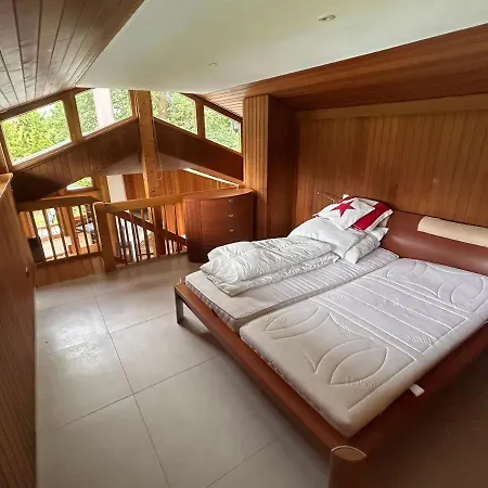 Idyllisches Einfamilienhaus Bei Casa de Férias Munique