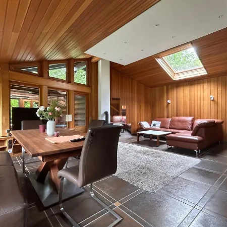 Idyllisches Einfamilienhaus Bei *