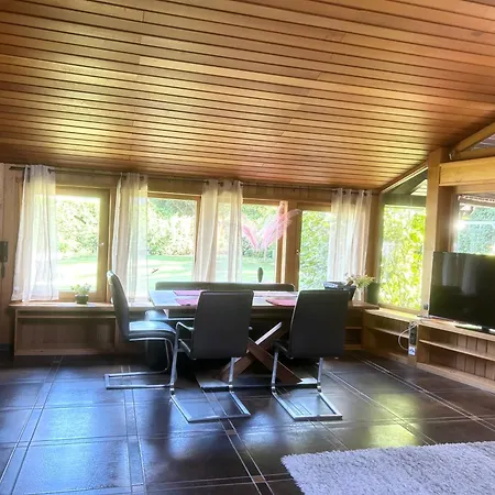 Idyllisches Einfamilienhaus Bei Casa vacanze