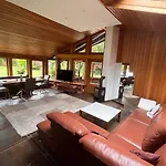 Idyllisches Einfamilienhaus Bei München